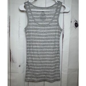 Woman's Gray & White Tank Top / Size Medium / Sku0046